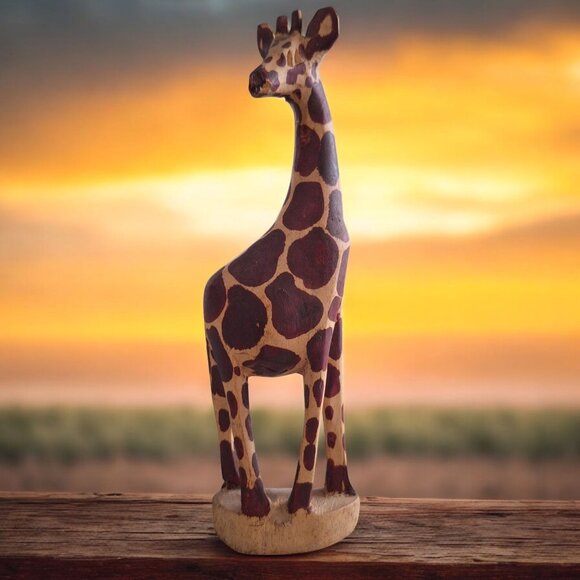 Hand Carved Wooden Giraffe Figurine Sculpture Kenya Africa Statue Safari - Picture 1 of 7